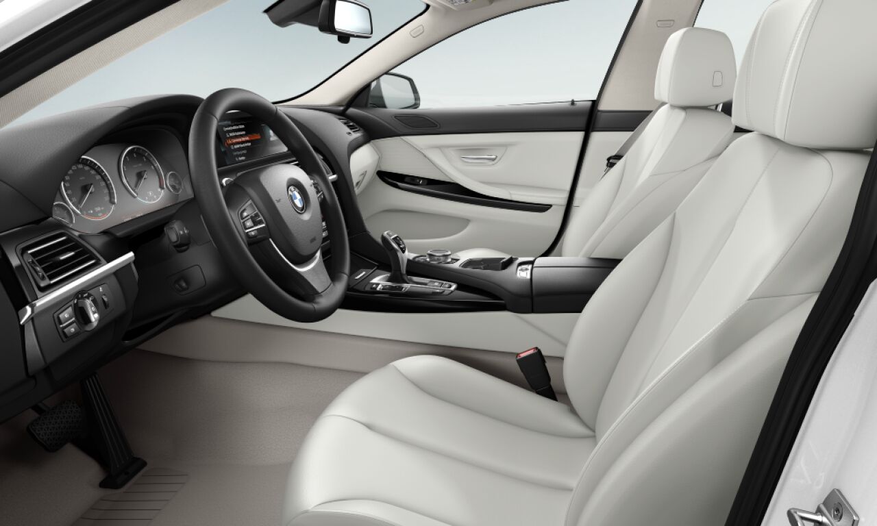 Комплектация автомобиля Bmw 6 серия Гран Купе 650i xDrive Гран Купе АКПП -  новости, обзоры, тест-драйвы. Цены на Bmw 6 серия Гран Купе 650i xDrive  Гран Купе АКПП от официциальных дилеров.