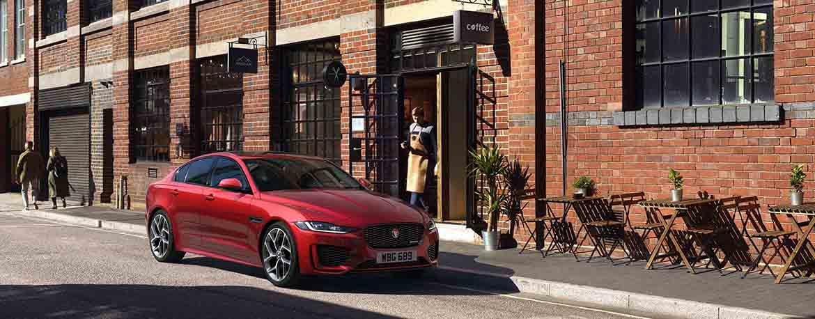 Обновленный Jaguar XE 2019 года предлагает самые инновационные в сегменте технологии
