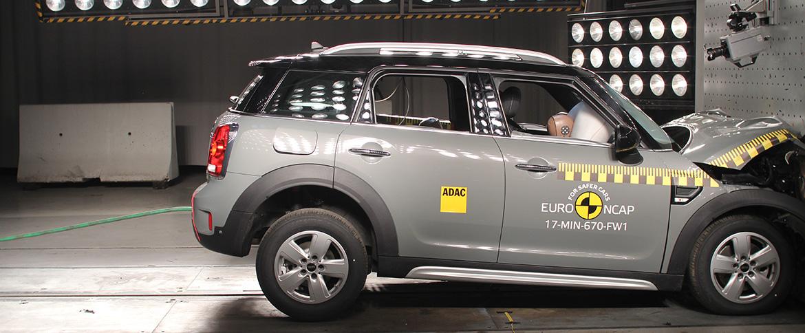 Новый MINI Countryman получил высший балл по краш-тесту Euro NCAP