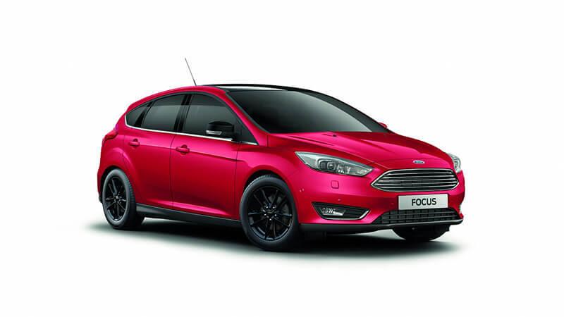 Ford Focus в новом модельном году стал доступен с пакетом персонализации экстерьера Black Pack