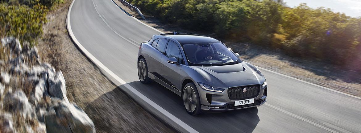 Компания Jaguar Land Rover представляет новый электромобиль Jaguar I-PACE