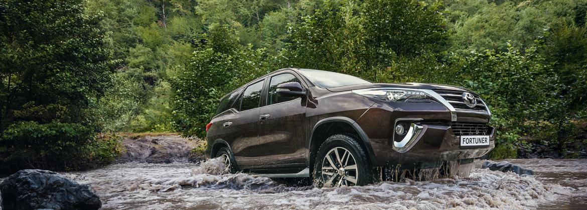 В России появился новый внедорожник от Toyota