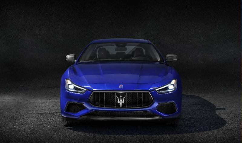 Maserati:MASERATI продемонстрировала широкой публике обновленную модель автомобиля «GHIBLI»