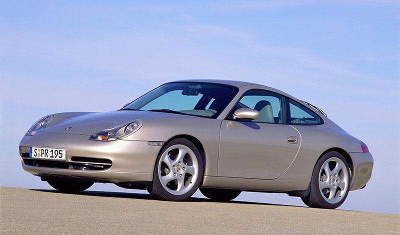 Серия 996 от Порше: принципиально новый 911 - впервые с жидкостным охлаждением двигателя