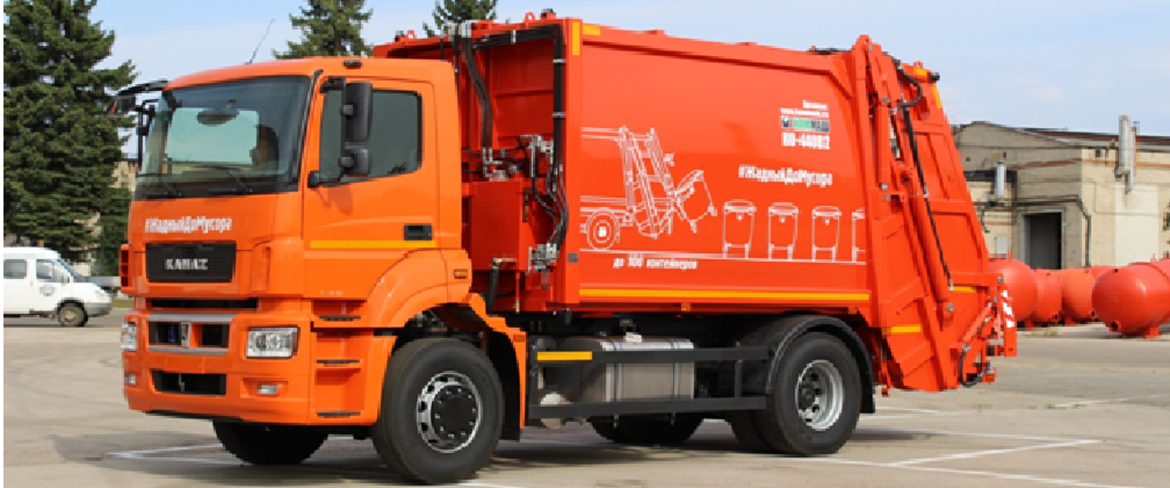 КАМАЗ запустил в серийное производство новую модель мусоровоза КАМАЗ-5325