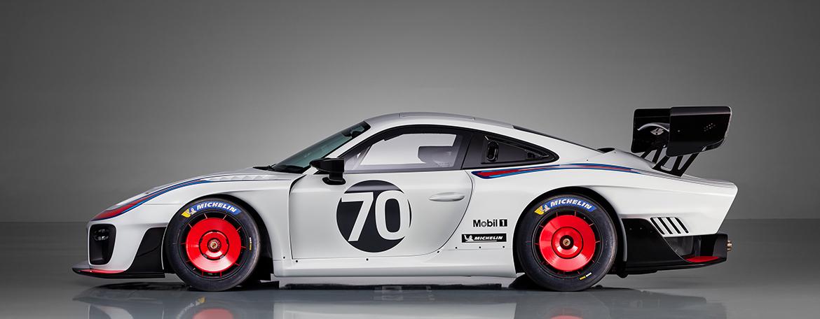 Porsche представила новый Porsche 935 в рамках автоспортивного мероприятия Rennsport Reunion